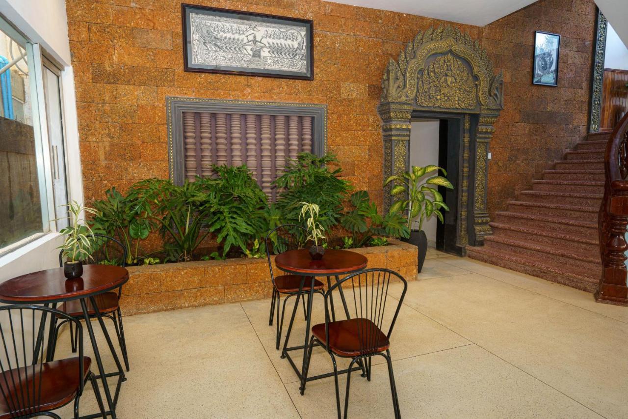 The Rabbit Hole Hotel & Spa Siem Reap Exterior photo