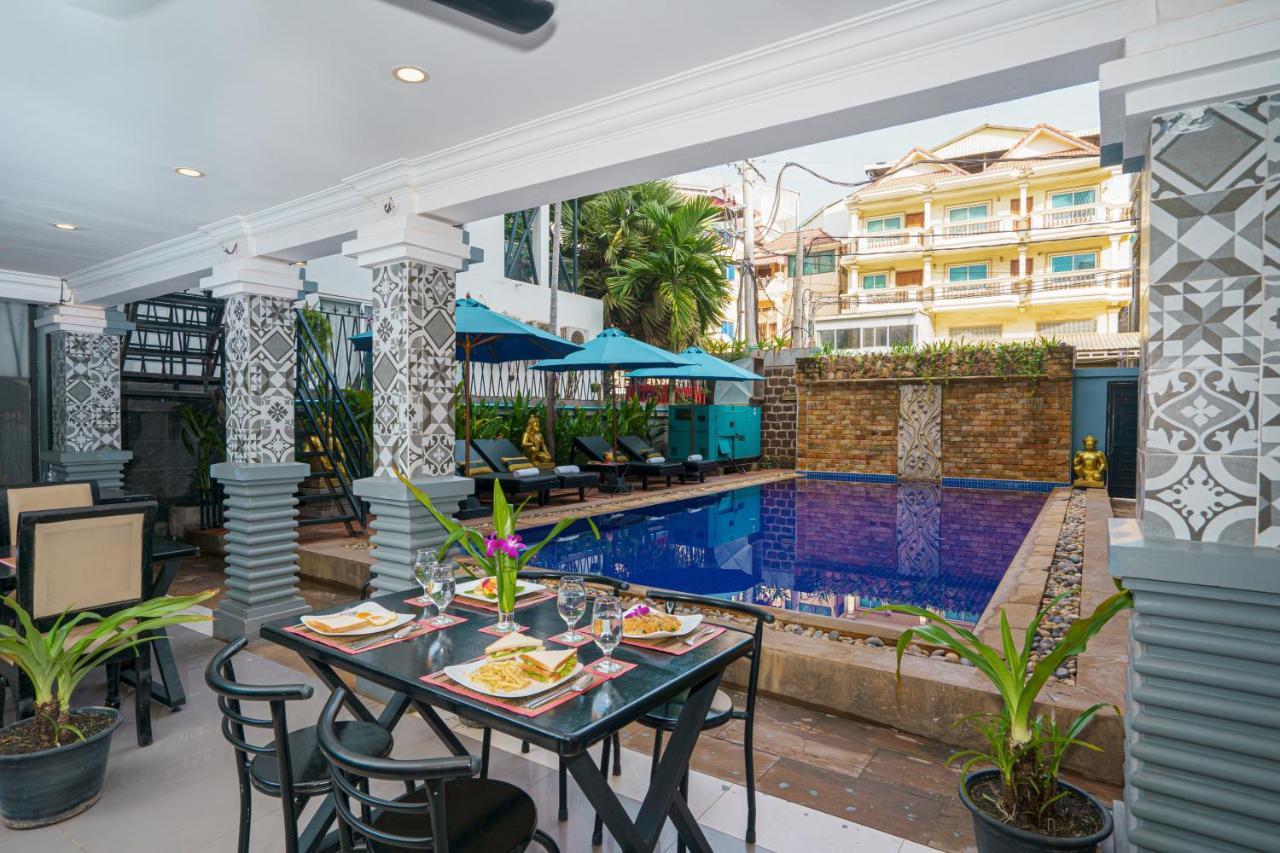The Rabbit Hole Hotel & Spa Siem Reap Exterior photo